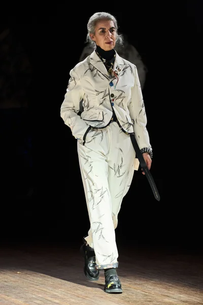 Look 36